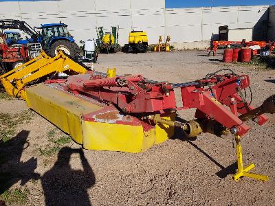 305 H Segadora suspendida con acondicionador de mayales